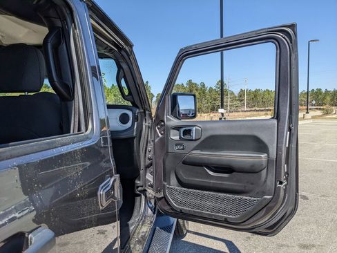 Certified 2025 Jeep Wrangler Unlimited Sahara image 57