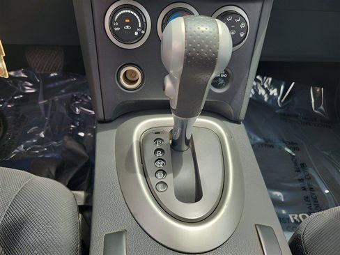 Used 2013 Nissan Rogue S w/ Special Edition Pkg AWD/4WD image 12