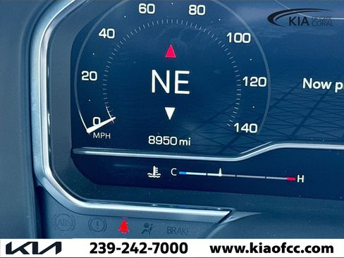 Used 2024 GMC Sierra 3500 Denali Ultimate image 40