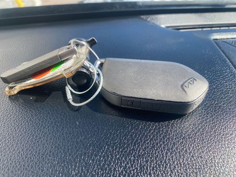 Used 2025 Kia K5 LXS image 21