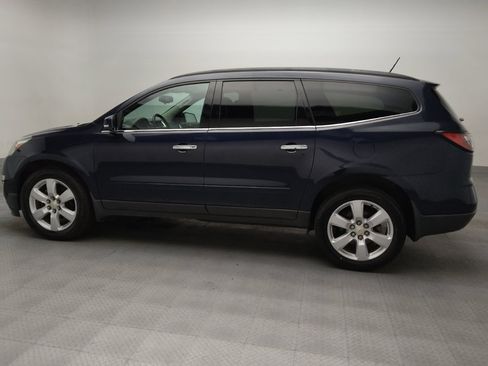Used 2017 Chevrolet Traverse LT w/ Style and Technology Package AWD/4WD image 3