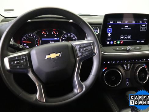 Used 2025 Chevrolet Blazer LT AWD/4WD image 23