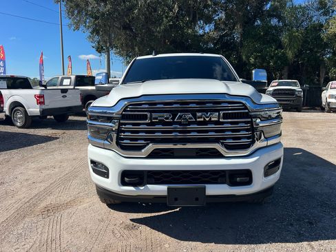 Used 2025 RAM 2500 Limited image 8