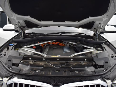 Used 2022 BMW X5 xDrive45e w/ Luxury Seating Package image 22