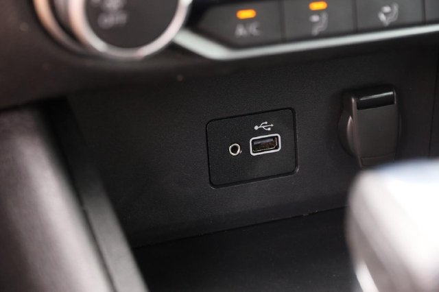 Used 2022 Nissan Sentra S FWD image 19