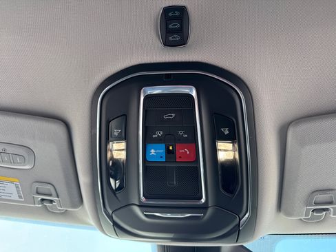 Used 2021 Jeep Grand Cherokee L Limited image 12