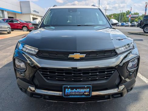 Used 2023 Chevrolet TrailBlazer ACTIV w/ Sun and Liftgate Package AWD/4WD image 8