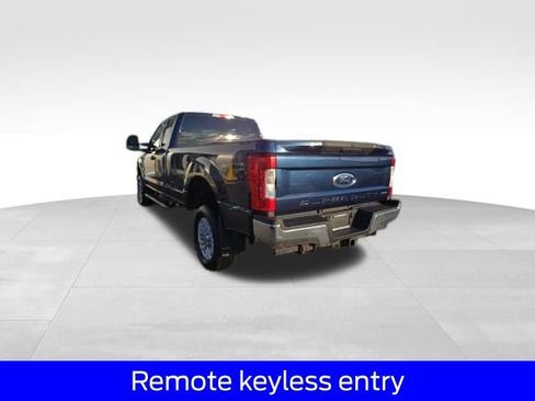 Certified 2019 Ford F350 XLT image 7