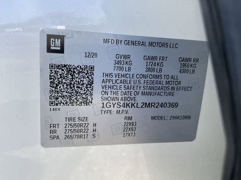 Used 2021 Cadillac Escalade ESV Premium Luxury w/ Performance Package image 39