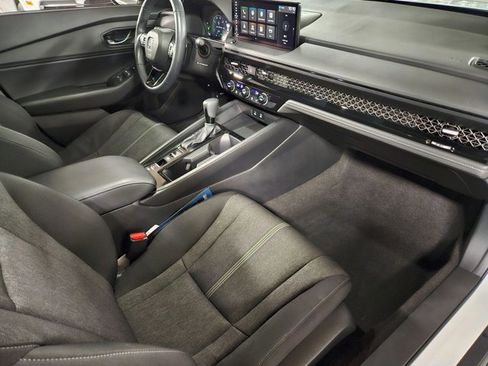 Used 2024 Honda Accord Sport image 19
