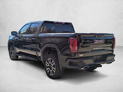 Used 2024 GMC Sierra 1500 AT4 w/ Technology Package image 8