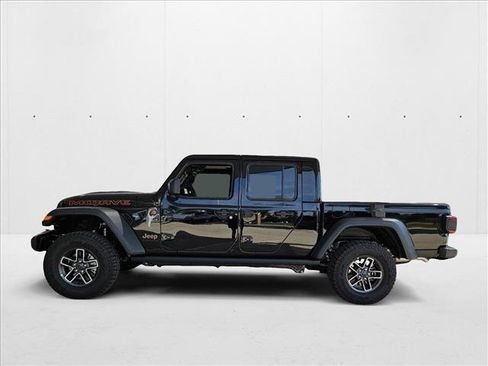 New 2025 Jeep Gladiator Mojave w/ Convenience Group image 5