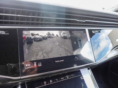 New 2025 Audi Q7 3.0T Prestige image 25