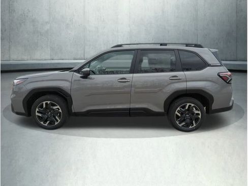 New 2025 Subaru Forester Premium image 2