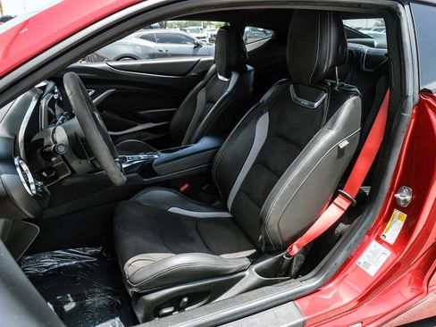 Used 2022 Chevrolet Camaro SS RWD image 25