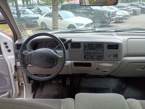 Used 2001 Ford F250 2WD SuperCab Super Duty image 20