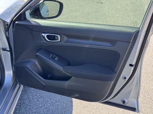 Certified 2025 Honda Civic Sport image 22