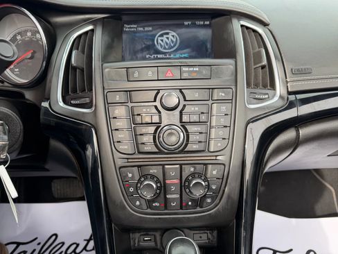 Used 2017 Buick Cascada Premium image 22