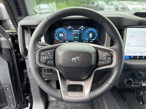 New 2025 Ford Bronco Outer Banks image 12