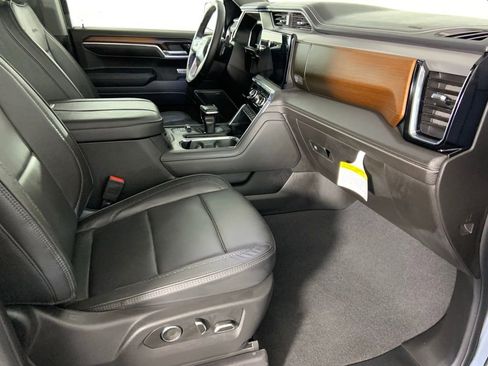 Used 2025 GMC Sierra 1500 Denali image 19