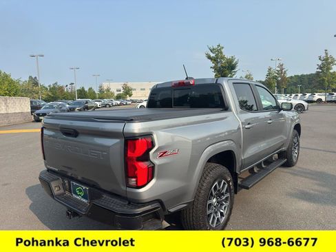 Used 2025 Chevrolet Colorado Z71 w/ Z71 Convenience Package 2 AWD/4WD image 7