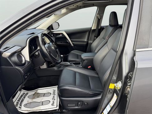 Used 2016 Toyota RAV4 Limited w/ Advanced Technology Package image 11