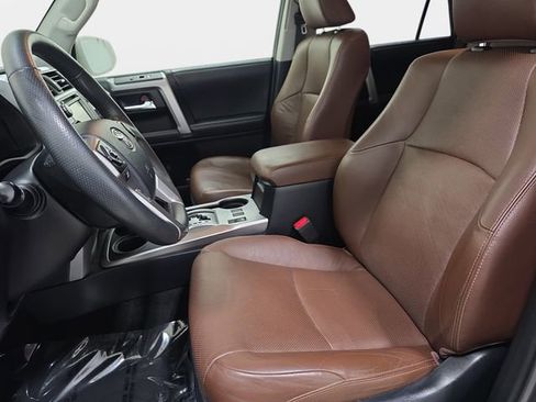 Used 2019 Toyota 4Runner Limited image 14