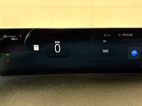 Certified 2025 Ford Expedition Active image 23