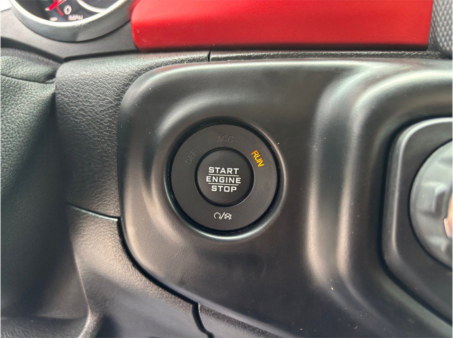 Used 2020 Jeep Gladiator Rubicon w/ LED Lighting Group AWD/4WD image 19