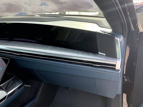 Certified 2025 Cadillac Escalade IQ Sport 2 image 27