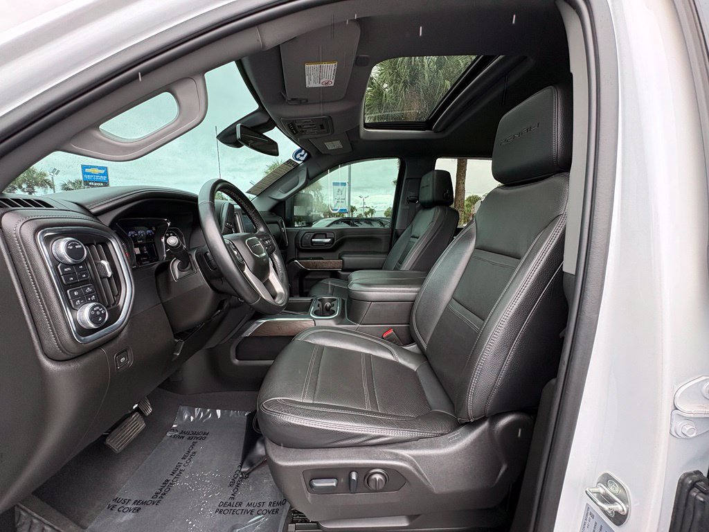 Used 2023 GMC Sierra 2500 Denali AWD/4WD image 13