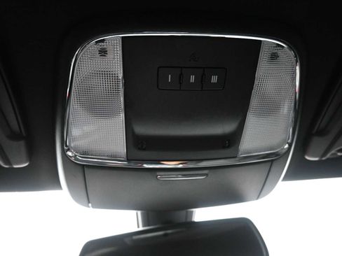 Used 2023 Dodge Charger Scat Pack image 25