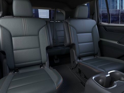 New 2026 GMC Acadia AT4 AWD/4WD image 17