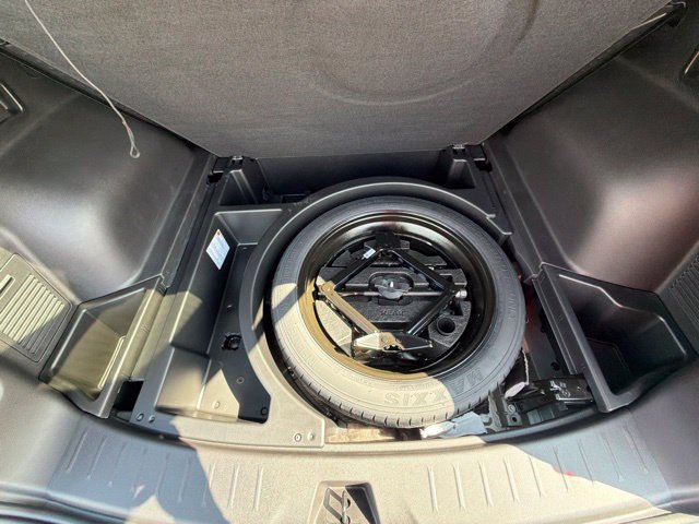 New 2026 Chevrolet Blazer LT w/ Convenience Package FWD image 33