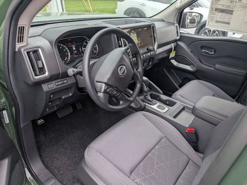 New 2026 Nissan Frontier SV w/ Tow Package AWD/4WD image 14