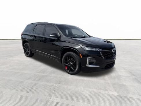 Used 2023 Chevrolet Traverse Premier w/ Redline Edition AWD/4WD image 6
