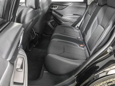 Used 2022 Subaru Forester Premium image 36