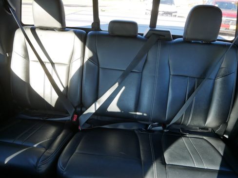 Used 2019 Ford F150 XLT w/ Equipment Group 302A Luxury image 13