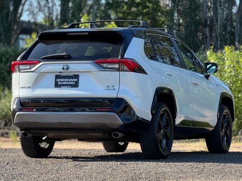 Used 2021 Toyota RAV4 XSE AWD/4WD image 7