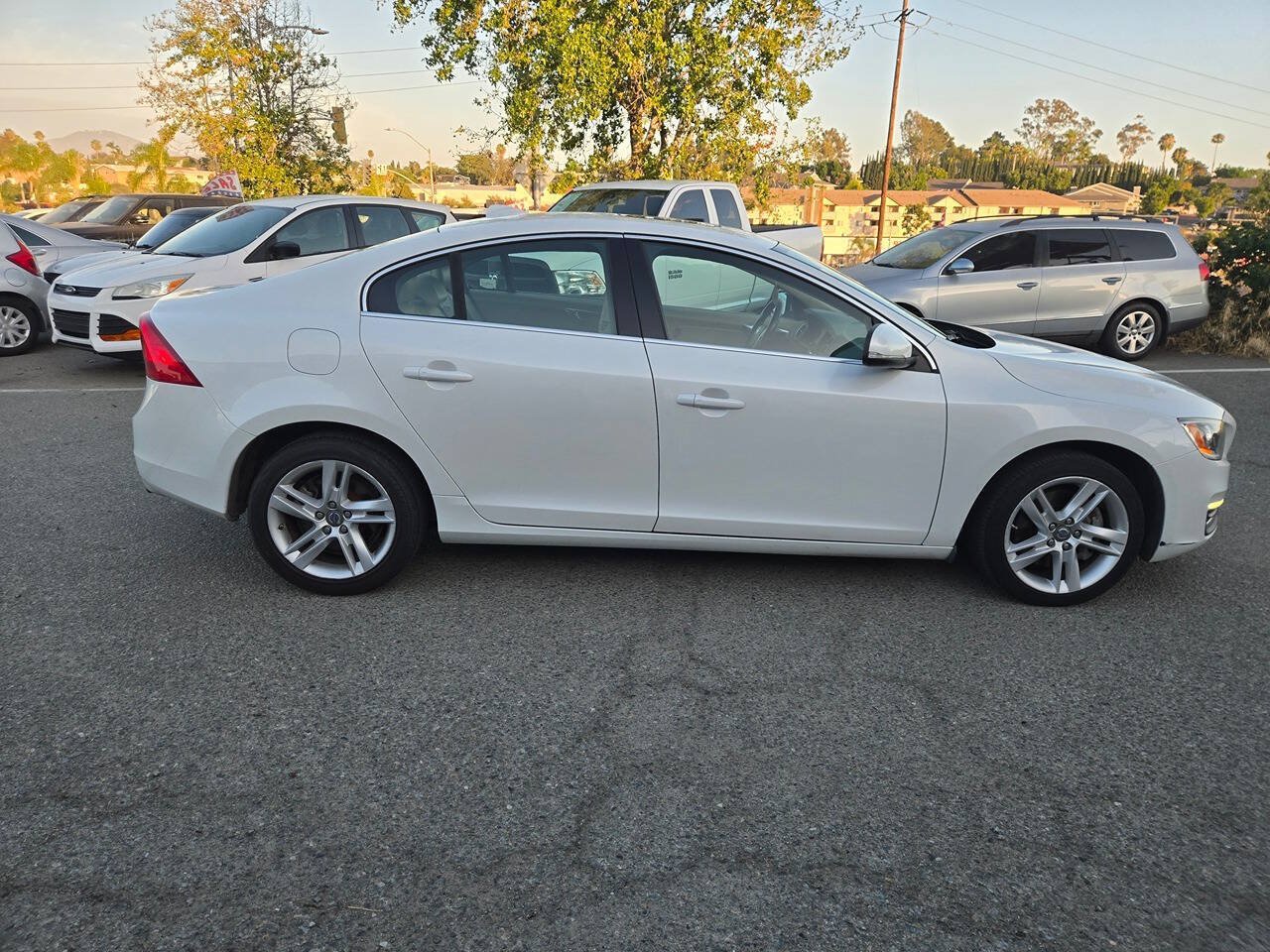 Used 2014 Volvo S60 T5 FWD image 13