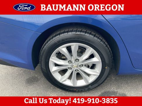 Used 2023 Chevrolet Malibu LT FWD image 27