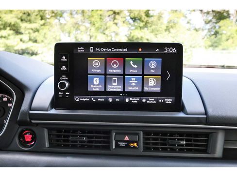 Used 2025 Honda Pilot Touring image 23