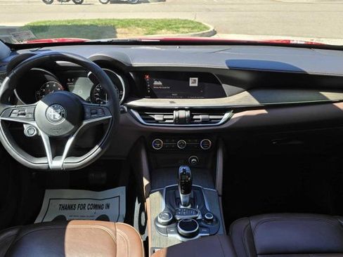 Used 2019 Alfa Romeo Stelvio Ti AWD/4WD image 14