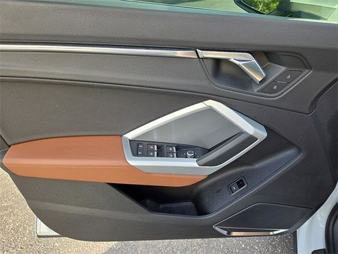 Certified 2021 Audi Q3 2.0T Premium Plus w/ Premium Plus Package image 13