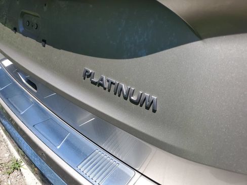 Certified 2025 Nissan Rogue Platinum FWD image 6