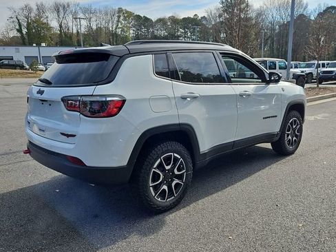 New 2026 Jeep Compass Trailhawk w/ Sun, Sound & Navigation Group image 3