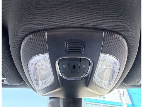 Used 2025 Jeep Compass Limited AWD/4WD image 15