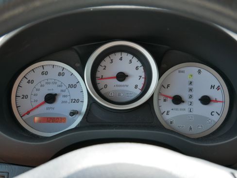 Used 2004 Toyota RAV4 4WD image 21