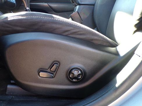 Used 2014 Jeep Cherokee Latitude w/ Comfort/Convenience Group image 30