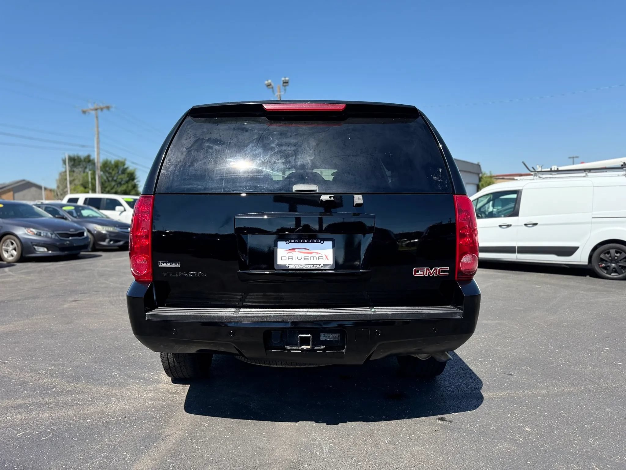 Used 2012 GMC Yukon SLT w/ SLT-2 Equipment Package AWD/4WD image 5